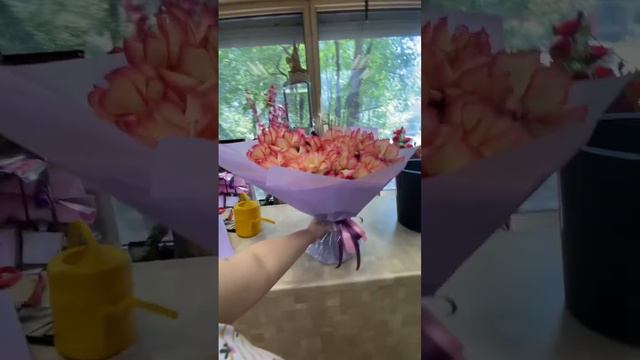Отправила подруге букет #цветы #flower #флорист #флористика #rose #французскиерозы