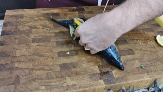 Скумбрия и пангасиус на гриле