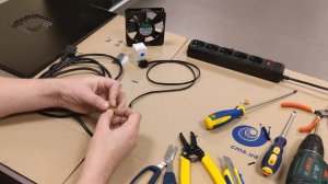 Как подключить вентилятор к термостату 220V. Термостат охлаждения на DIN-рейку.