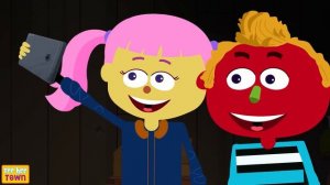 Haunted Johny Johny Yes Papa Halloween Song + Spooky Scary Skeletons Songs By Teehee Town