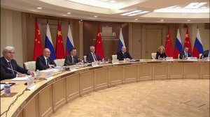 Москва и Пекин выступают за формирование многополярной архитектуры международных связей