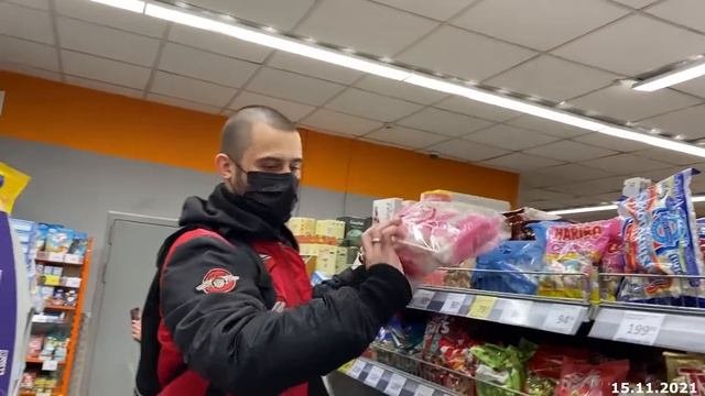 СОЗНАЛАСЬ И УВОЛИЛАСЬ!
