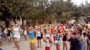 Утренняя зарядка лагеря Черноморье 2013