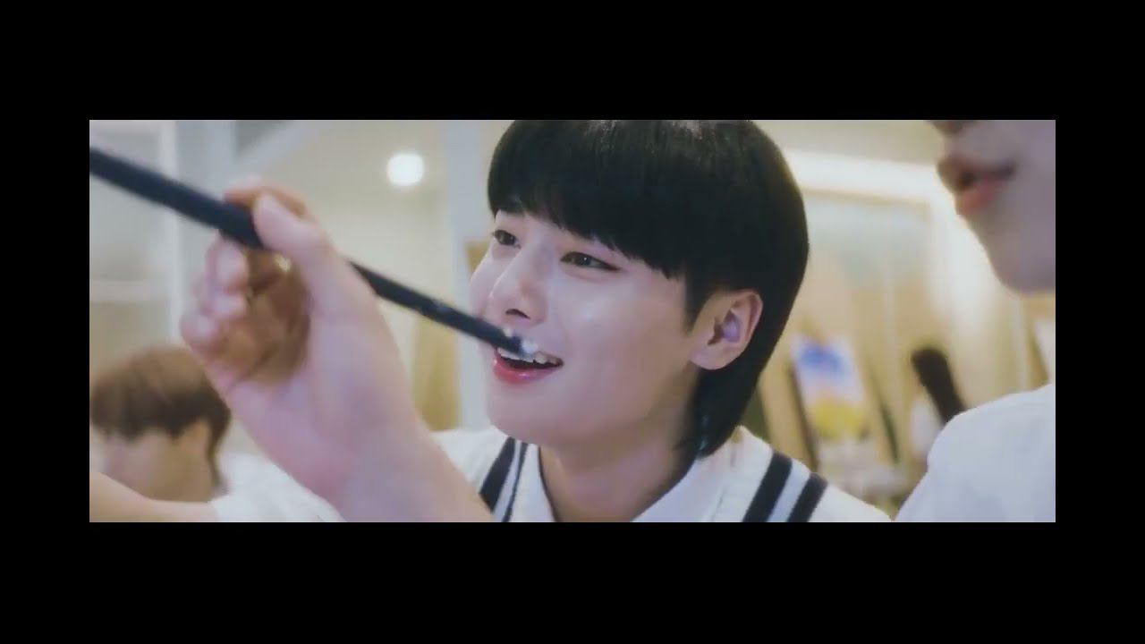 Рейтинг моих любимых песен Stray Kids, песни для прогулки под луной с любимым! смотреть онлайн