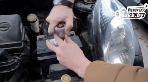 Замена аккумулятора на Nissan Micra 2010 1.2