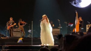 Florence + The Machine - Light Of Love (Live debut at Orange Warsaw Festival 2022)