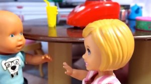 24 ЧАСА ГОВОРЮ ТОЛЬКО ПРАВДУ? Катя и Макс веселая семейка! Смешные куклы Барби истории Даринелка ТВ