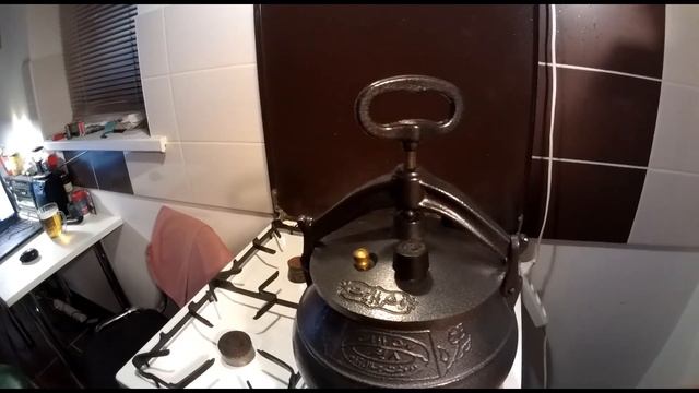 Маринованные яйца в автоклаве
