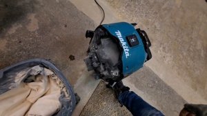 Makita VC4210MX Vacuum cleaner - Unpack