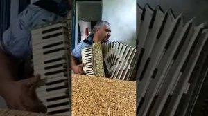 Шамиль гулатинский. Душевно поёт!