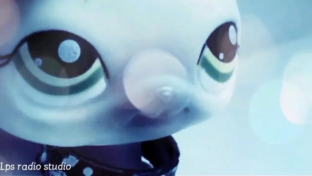 Часть 3 на мер LPS Star Music -Он тоже любит дым смотреть онлайн