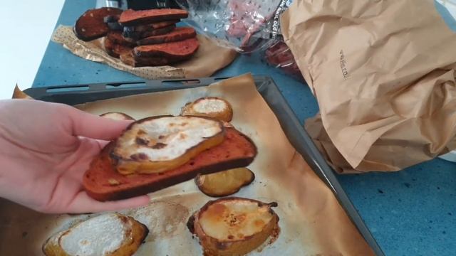 Груши, запечённые с сыром на гриле.
