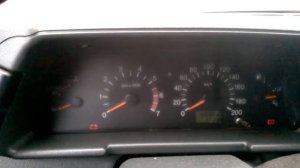 ваз 2112 заводиться и глохнет