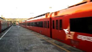 Отправление ЭД4МКМ-АЭРО-0005 со станции Москва-Павелецкая