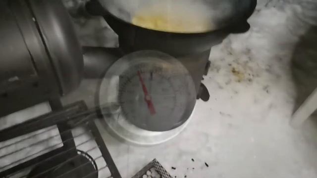 Копченые колбаски маленькие, колбаса горячего и холодного копчения в домашних условиях.