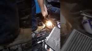 Замена свечей накаливания. Mercedes OM642