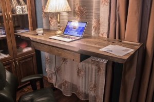 Регулируемый по высоте стол - Morena