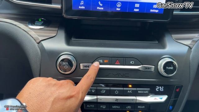 New Ford Explorer Limited 4WD - Redesigned Practical Family SUV