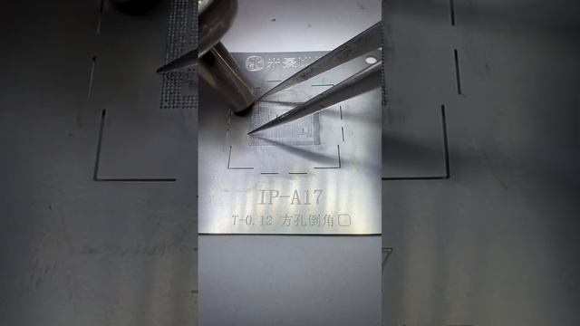 IPhone 15 Pro CPU IC Reballing IC glue remove fix смотреть онлайн