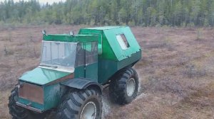 Пенсионеры и молодёж едут на болото,за птицей удачи.ч.1