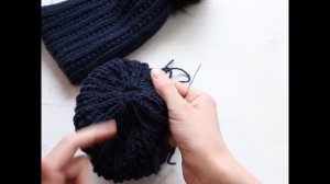 Шапка спицами / Удлиненная шапка / Как связать шапку узор "Зара" / Мастер - класс /