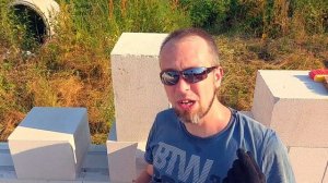 Кладка газоблока на клей пену и немного стильных домиков