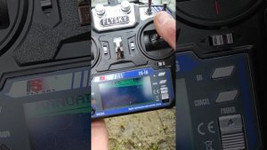 Как работает глубиномер на прикормочном кораблике с GPS автопилотом TWIN