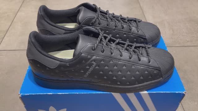 Adidas x Pharrell Williams Superstar Black Ambirion GY4981 смотреть онлайн