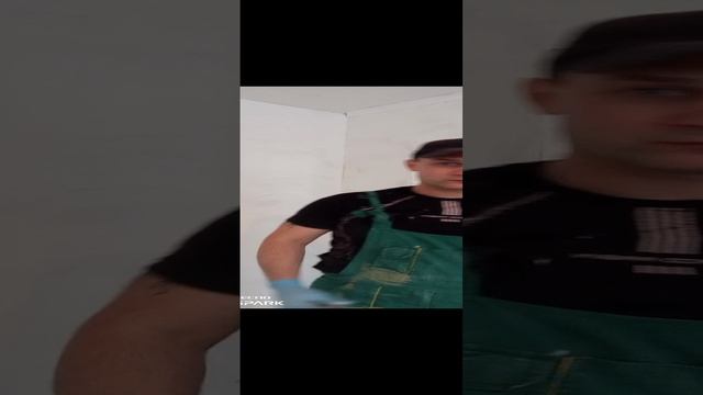 клеим потолочный плинтус на шпаклёвку