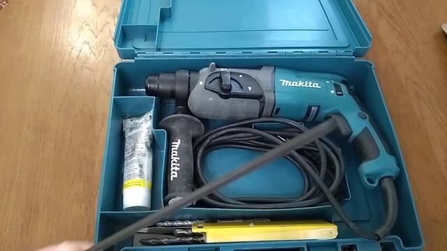 Перфоратор MAKITA HR 2470 ,впечатления .