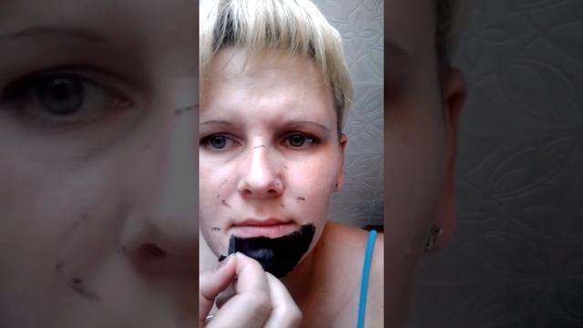 КАК УБРАТЬ ЧЕРНЫЕ ТОЧКИ НА ПРОБЛЕМНЫХ МЕСТАХ НА ЛИЦЕ. смотреть онлайн