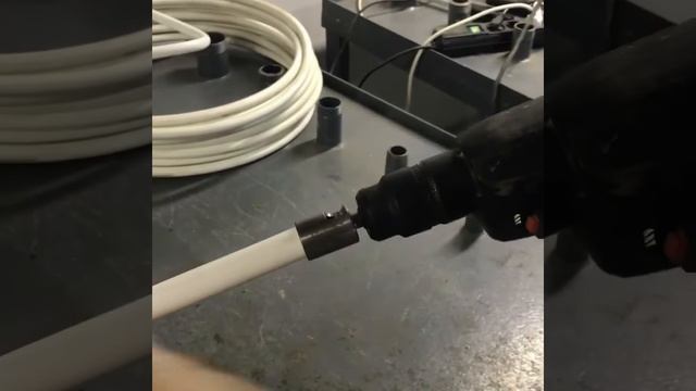 Торцеватель насадка под электроинструмент для удаления слоя алюминиевой фольги на срезе полипропилен смотреть онлайн