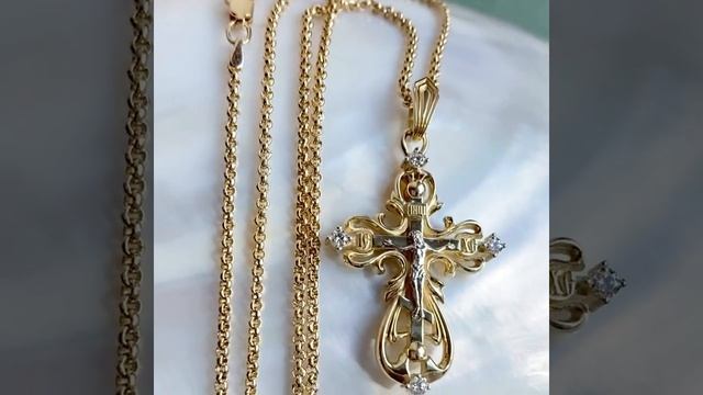 Золотой женский крестик с бриллиантами на цепочке плетение Французское из жёлтого золота смотреть онлайн