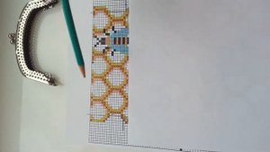 Как набрать бисер под рамку очечника.