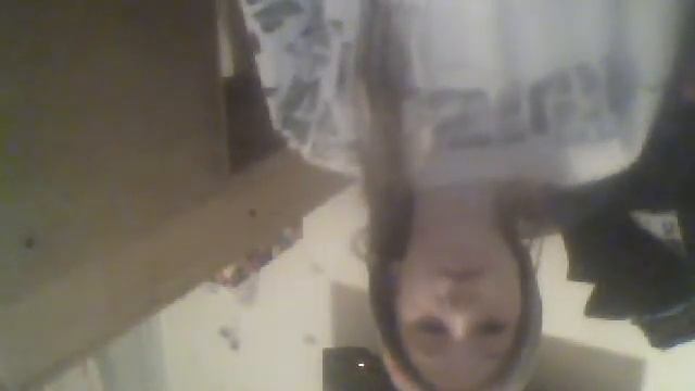 Vidéo webcam du 6 avril 2015 23:52 (UTC) смотреть онлайн