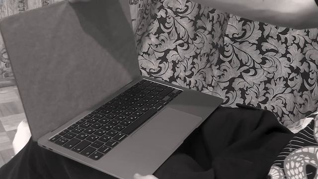 СТОИТ ЛИ ПОКУПАТЬ MACBOOK AIR M1 СЕЙЧАС? смотреть онлайн