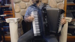 BELTSTUIIISL120BK - Black Beltuna Studio III Piano Accordion Slender LMM 41 120 $4999