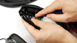 How to Repair B&W P7 headphones one side not working