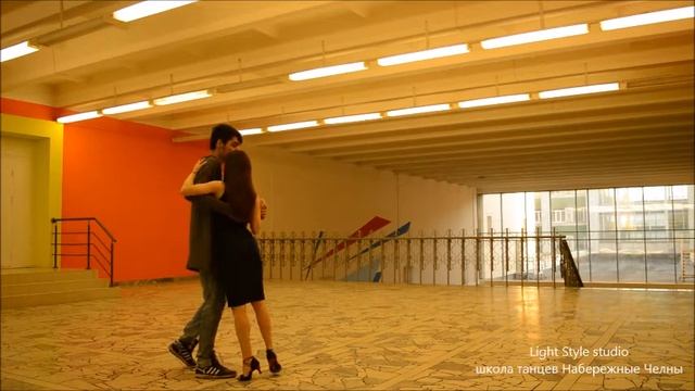 Кизомба / Kizomba Alena LS & Rinat Light style studio август 2017. Набережные Челны смотреть онлайн