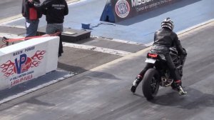 ЭТО ЧТО ТО ФАНТАСТИЧЕСКОЕ | КАВАСАКИ ПРОТИВ ХАЯБУСА | H2 Ninja vs Hayabusa - motorcycles drag racin
