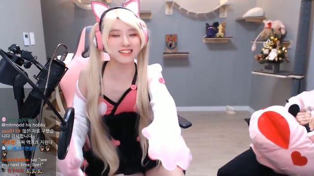 Lucky Chloe Cosplay by Kkokkoma tekken player смотреть онлайн