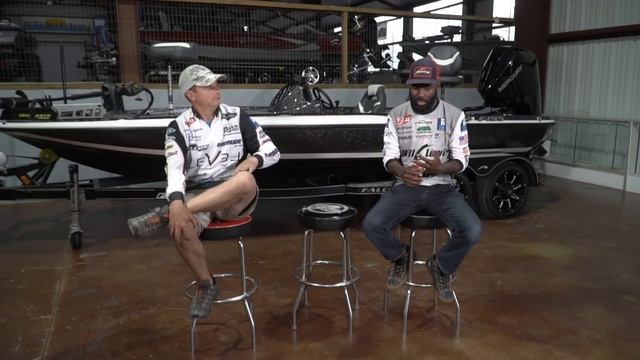 Mercury vs Evinrude vs Suzuki Outboard Motors смотреть онлайн