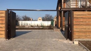 Складные распашные ворота-гармошка