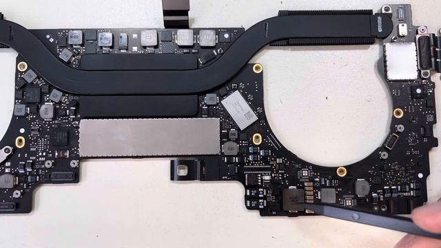 MacBook Shuts off when plugged into a charger. A1706/A1707