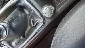Снятие подушки безопасности Airbag Fiat Grande Punto. Замена под рулевого переключателя.