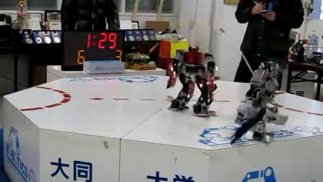 Соревнования битва роботов. Битва роботов 2023. Билеты на битву роботов в казани. Бои роботов на арене. Битва роботов афиша.