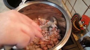 Грудинка копченая с квашеной капустой и куриными желудками