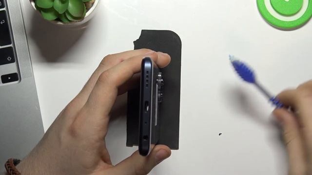 How To Clean USB Port of REALME 9 Pro With Tools You Can Find at Home смотреть онлайн