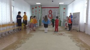 Что манит птицу танец