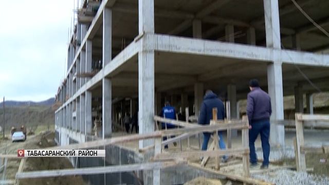 Абдулмуслим Абдулмуслимов провел выездное совещание в Табасаранском районе